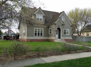 201 N Chestnut St, Toppenish, WA 98948