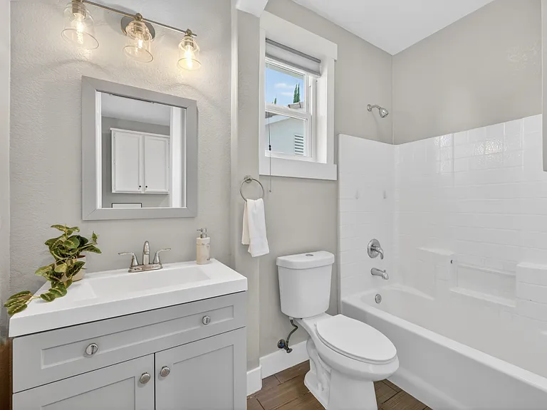 107 Lembi Dr — Photo 12