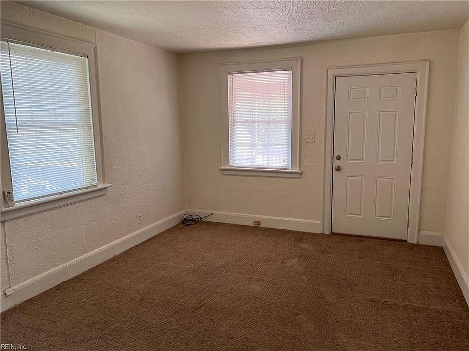 218 Jamestown Ave, Portsmouth, VA 23704 Zillow