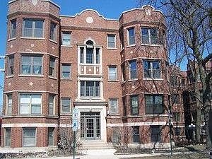 1st image of 942 Washington Blvd APT 1E