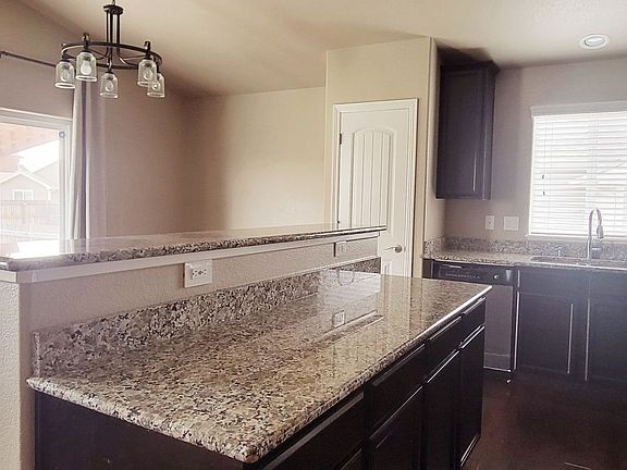 3rd image of 6729 Kearsarge Dr