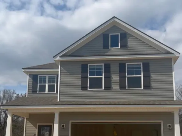 221 Crockett Dr, Church Hill, TN 37642