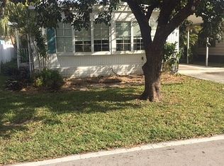 661 NW 215th Ave, Pembroke Pines, FL 33029