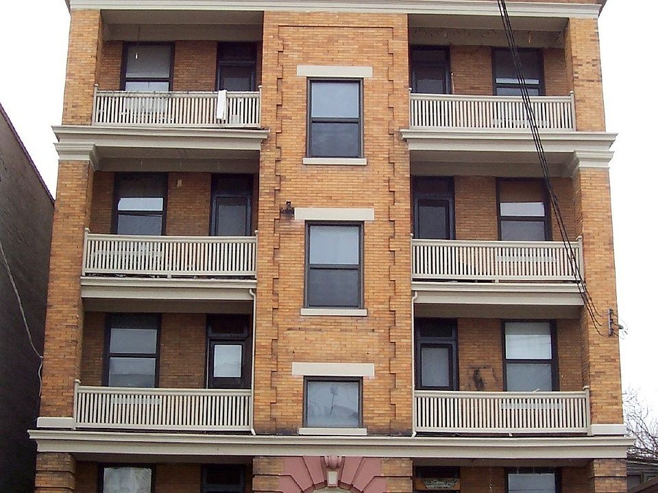 1st image of 3241 Jefferson Ave APT 4