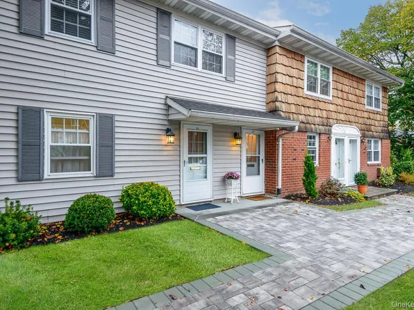 2 Anchorage #5A, Oyster Bay, NY 11771