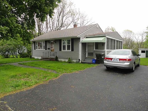 3rd image of 27 Dudley Ave