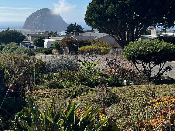 Another beautiful view! Its all yours to enjoy!