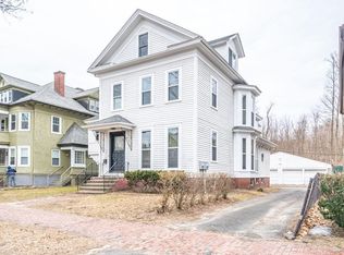 37 Avon Pl, Springfield, MA 01105