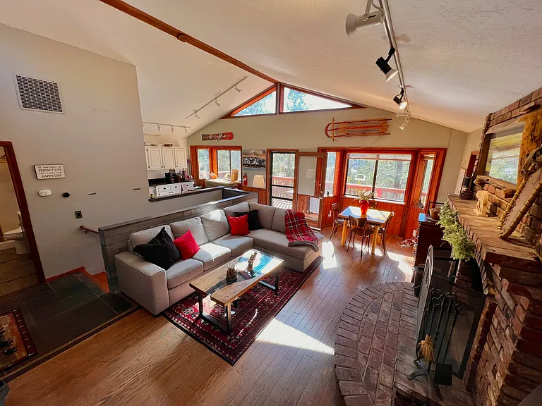 42615 Alta Vista Ave — Photo 12