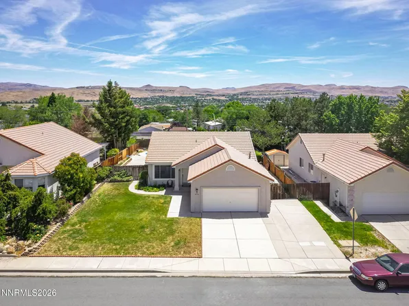 6796 Dorchester Dr, Sparks, NV 89436