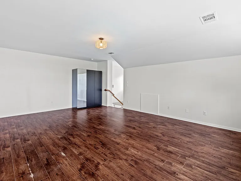 7113 Cromarty Cv — Photo 28