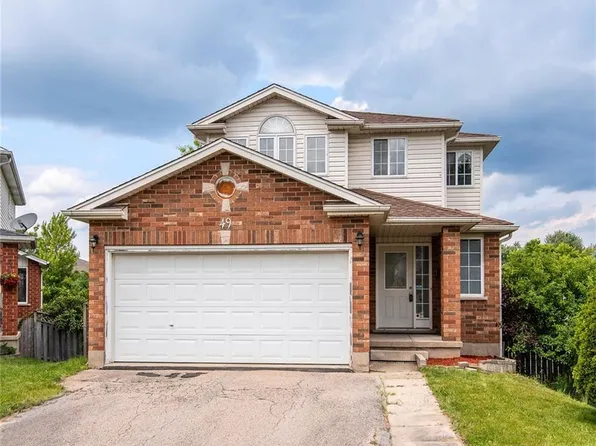 49 Bond Ct, Guelph, ON N1H 8N6