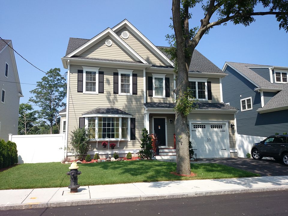 2nd image of 84 Crosstown Ave