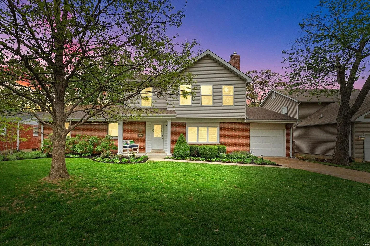 1014 Plaza Ter photo 1