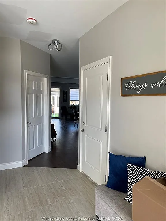 4 bed, 1440 sqft, $2,850 — Photo 4