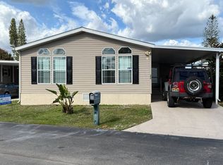 294 Kingfisher Ave, Fort Pierce, FL 34982