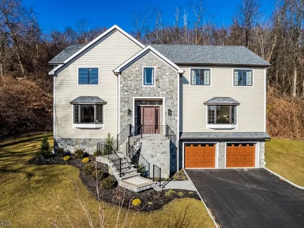 580 River Rd, Chatham Twp., NJ 07928