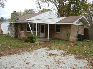 2801 W Lombard St, Springfield, MO 65802