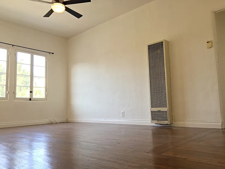 8517 Horner St — Photo 7