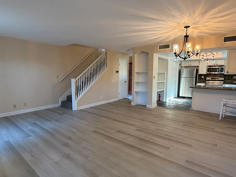 3267 Dawnflower St #3 — Photo 13
