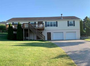 873 Country Ln, Petoskey, MI 49770