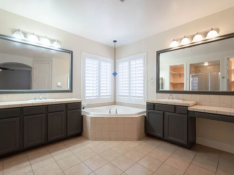 10387 Sweet Laurel St — Photo 30