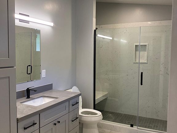 2nd image of 7756A Country Ln