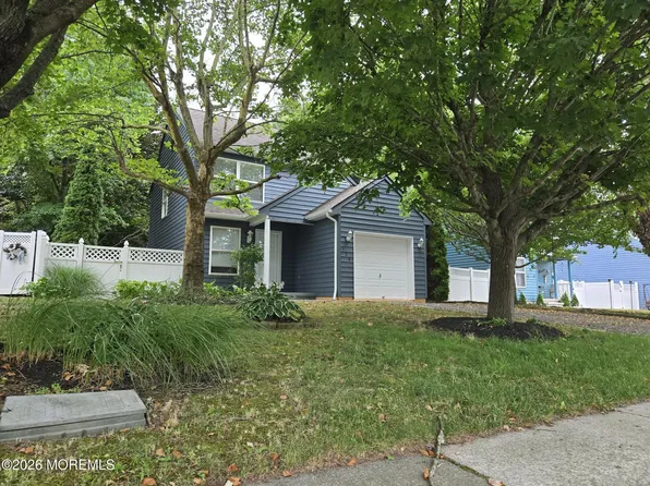 126 Constitution Drive, Egg Harbor Twp, NJ 08234