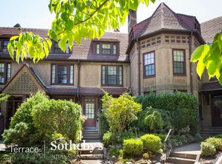 55 Burns St, Forest Hills Gardens, NY 11375