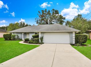 8 Teak Run Ln, Ocala, FL 34472