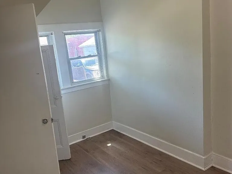 452 Alden St #1 — Photo 2