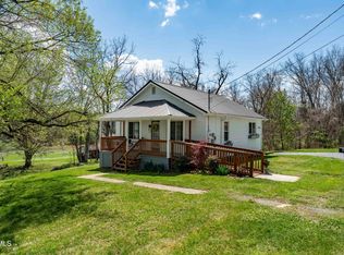 136 Gilliam Ln, Gray, TN 37615