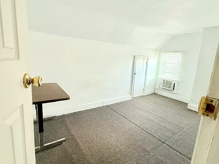 216 N Main St — Photo 19