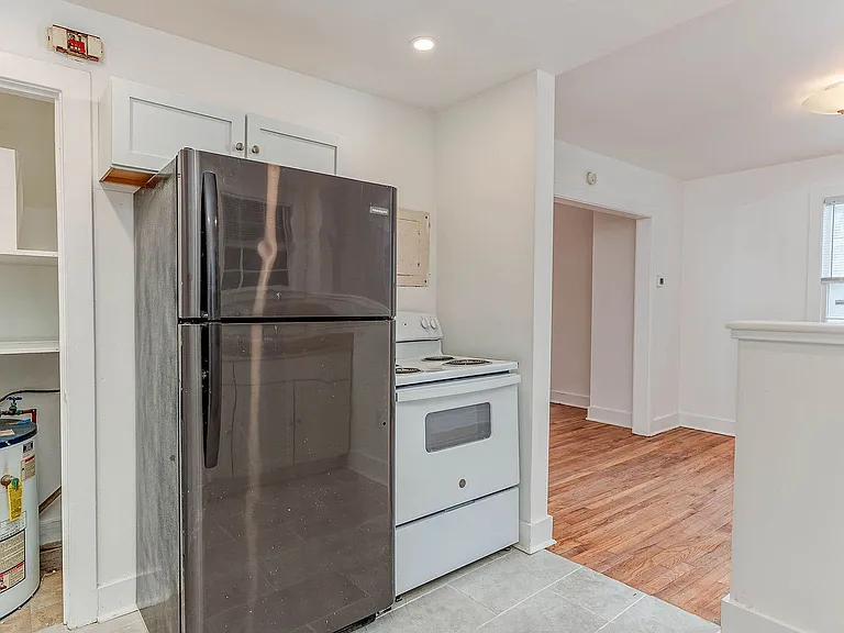 1 Riverside Dr #A — Photo 12