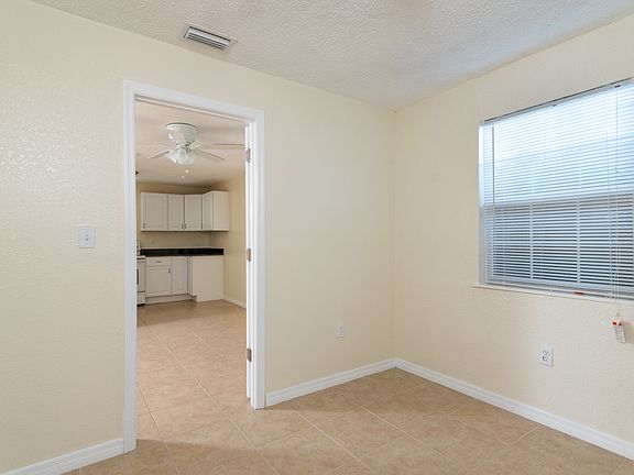 5th image of 804 E Orchid Ave #Back