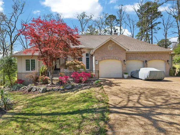 75 Loyola Dr, Hot Springs Village, AR 71909