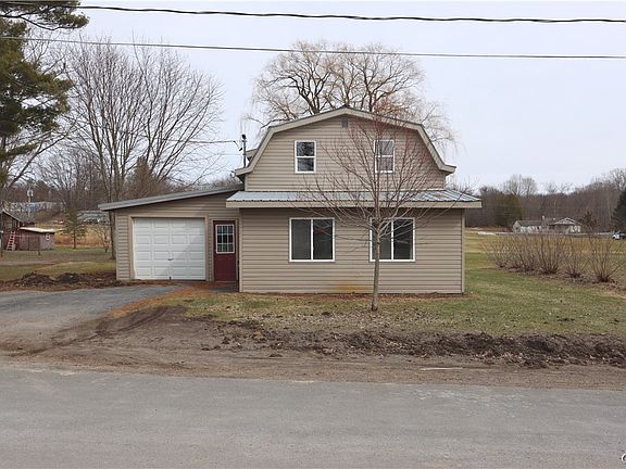 2nd image of 4906 Wilder Rd