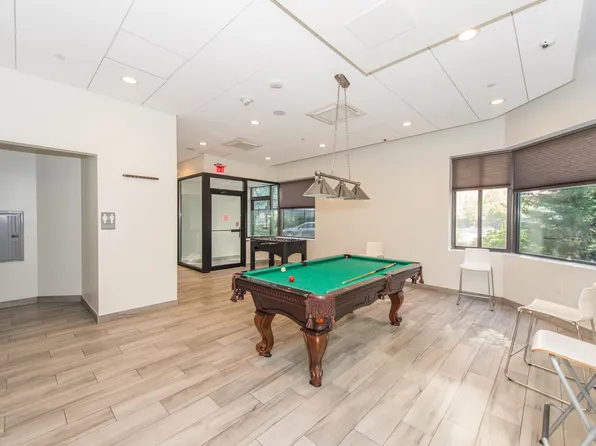 45 River Dr South image 24 of 32