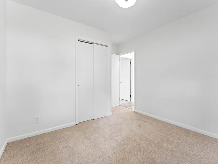 109 White Horse Pike N — Photo 14