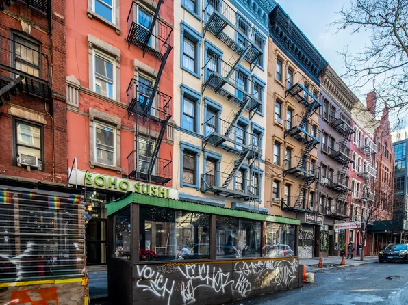 231 Sullivan Street image 10 of 10