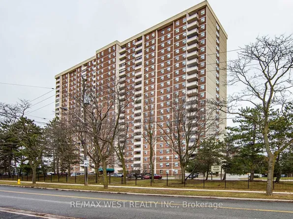 205 Hilda Ave, Toronto, ON