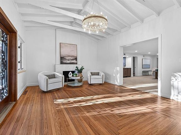 5th image of 1222 BRIGHTWATERS BOULEVARD NE