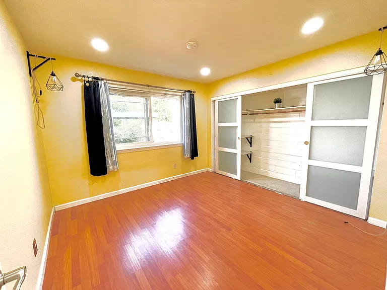33067 Lake Michigan St — Photo 12
