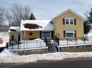 315 Main St, Loganville, WI 53943