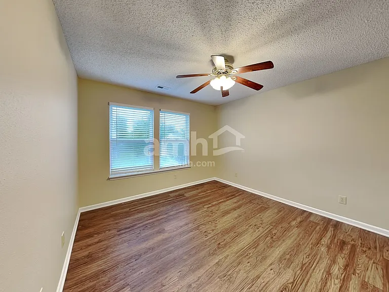 8852 Story Dr — Photo 16