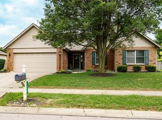 1360 Adamsmoor Dr, Waynesville, OH 45068