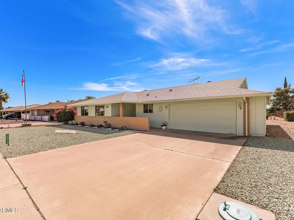10319 W TWIN OAKS Drive, Sun City, AZ 85351