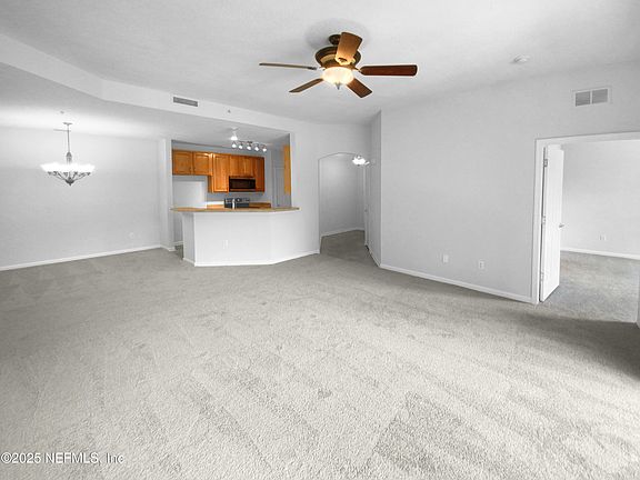 4th image of 785 OAKLEAF PLANTATION Parkway #1623