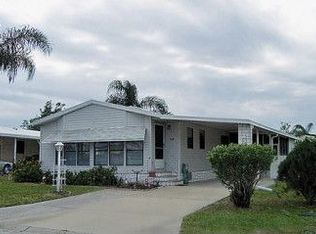 917 Red Bud Rd, Barefoot Bay, FL 32976