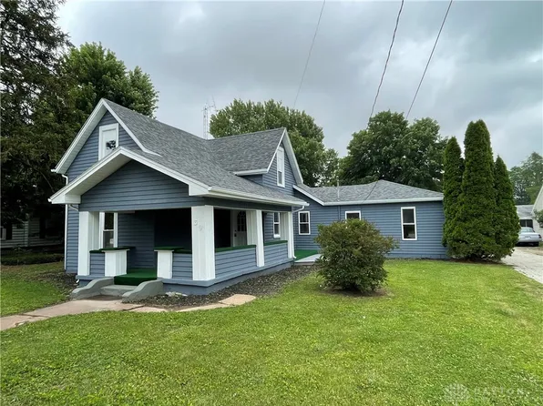 39 E Main St, Phillipsburg, OH 45354